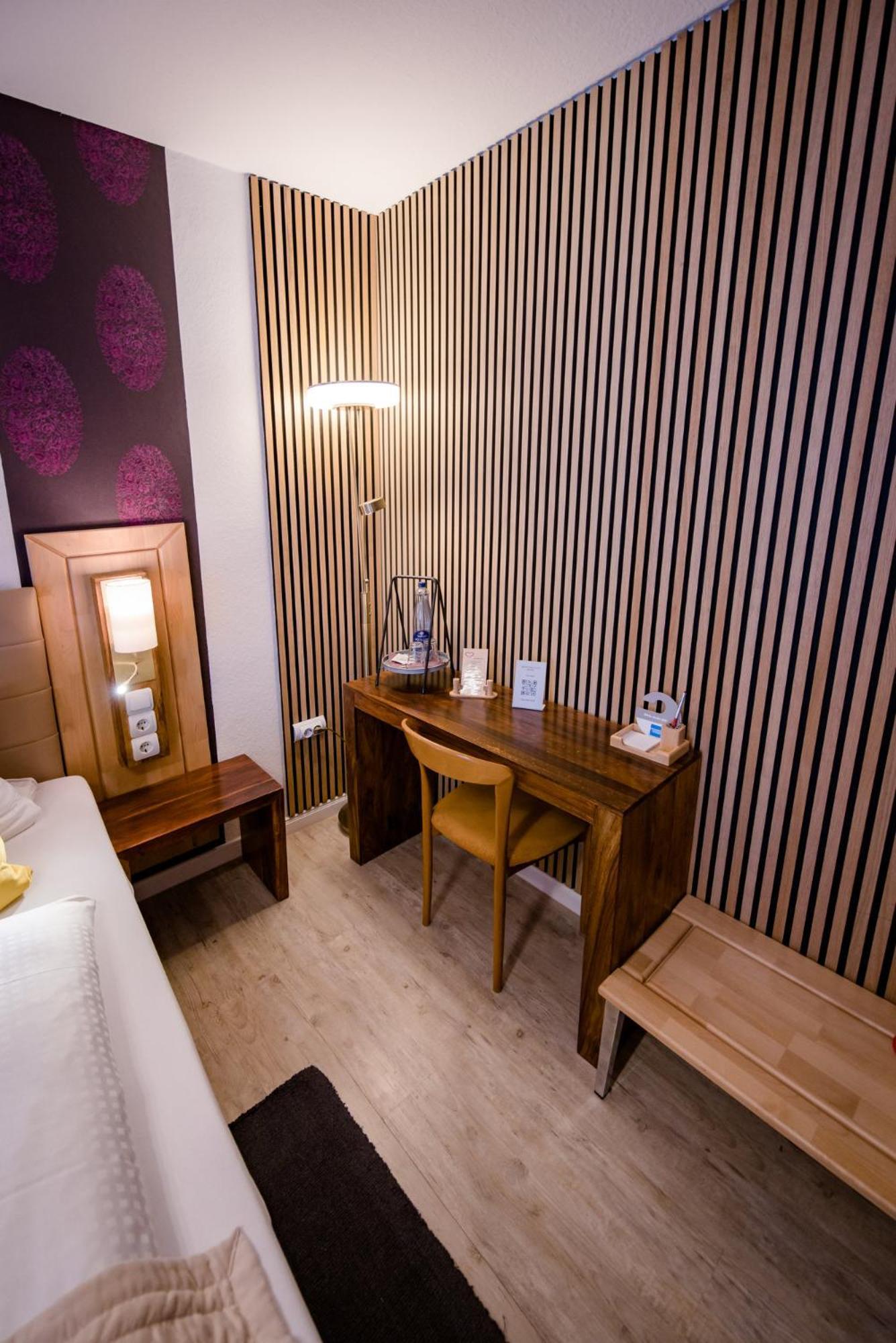 Franconia City Hotel Нюрнберг Экстерьер фото