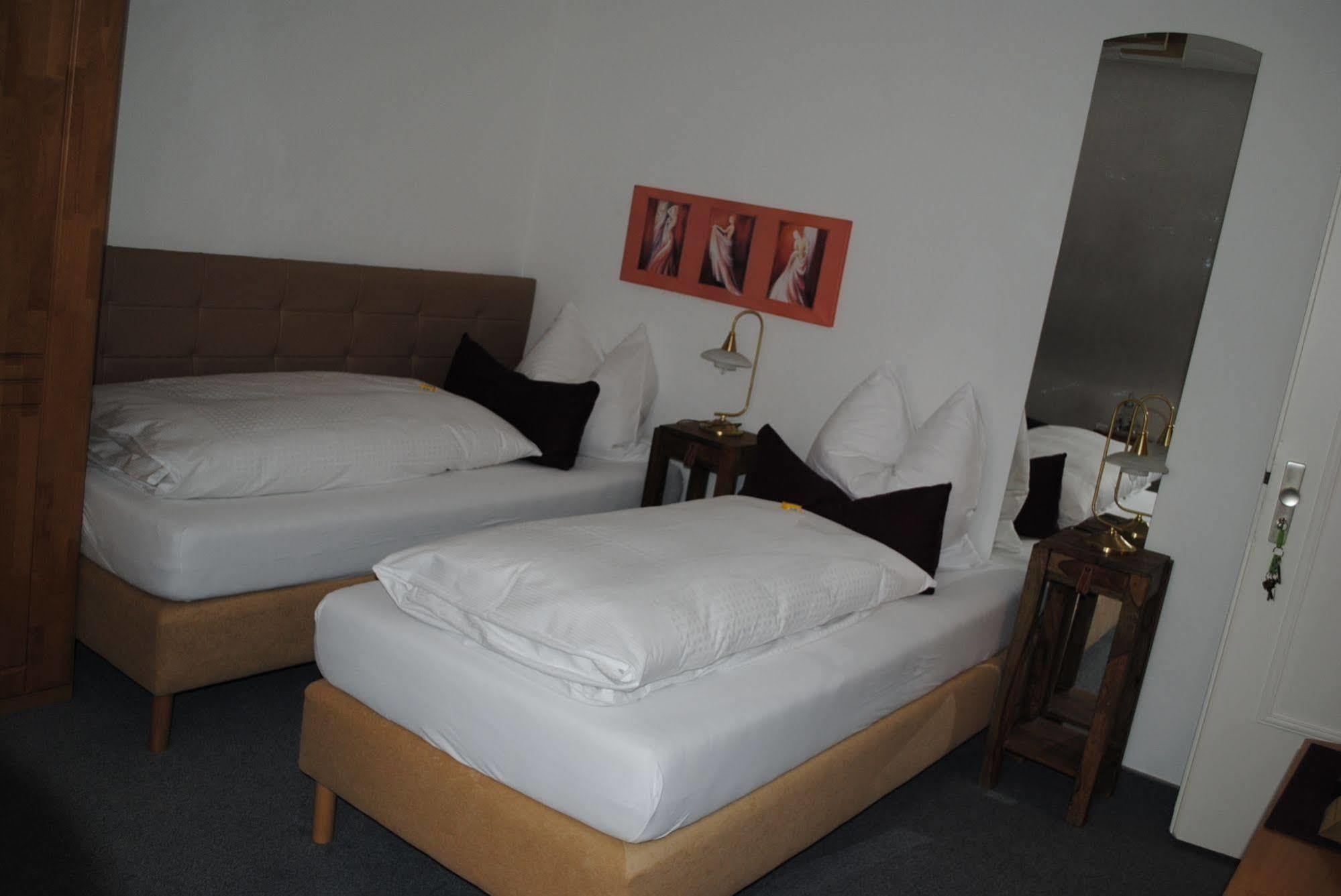 Franconia City Hotel Нюрнберг Экстерьер фото
